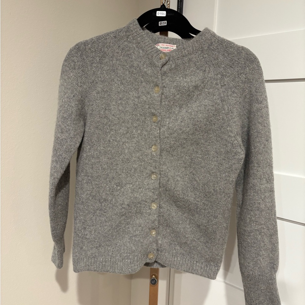 Colebrook Vintage Cardigan. 65%Lambswool  25%Fur Fibre.Great Condition. Size XS.